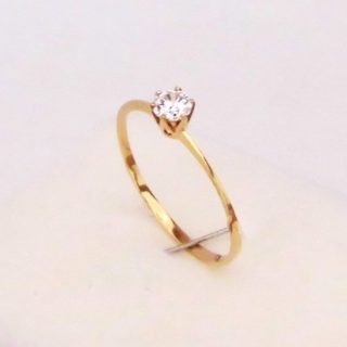Anel ouro amarelo solitário